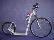 koloběžka silnička